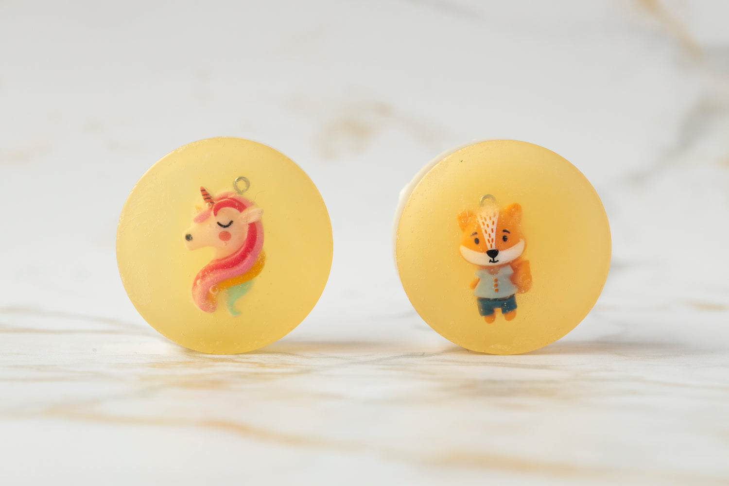 Savon surprise à la framboise pour la douche 