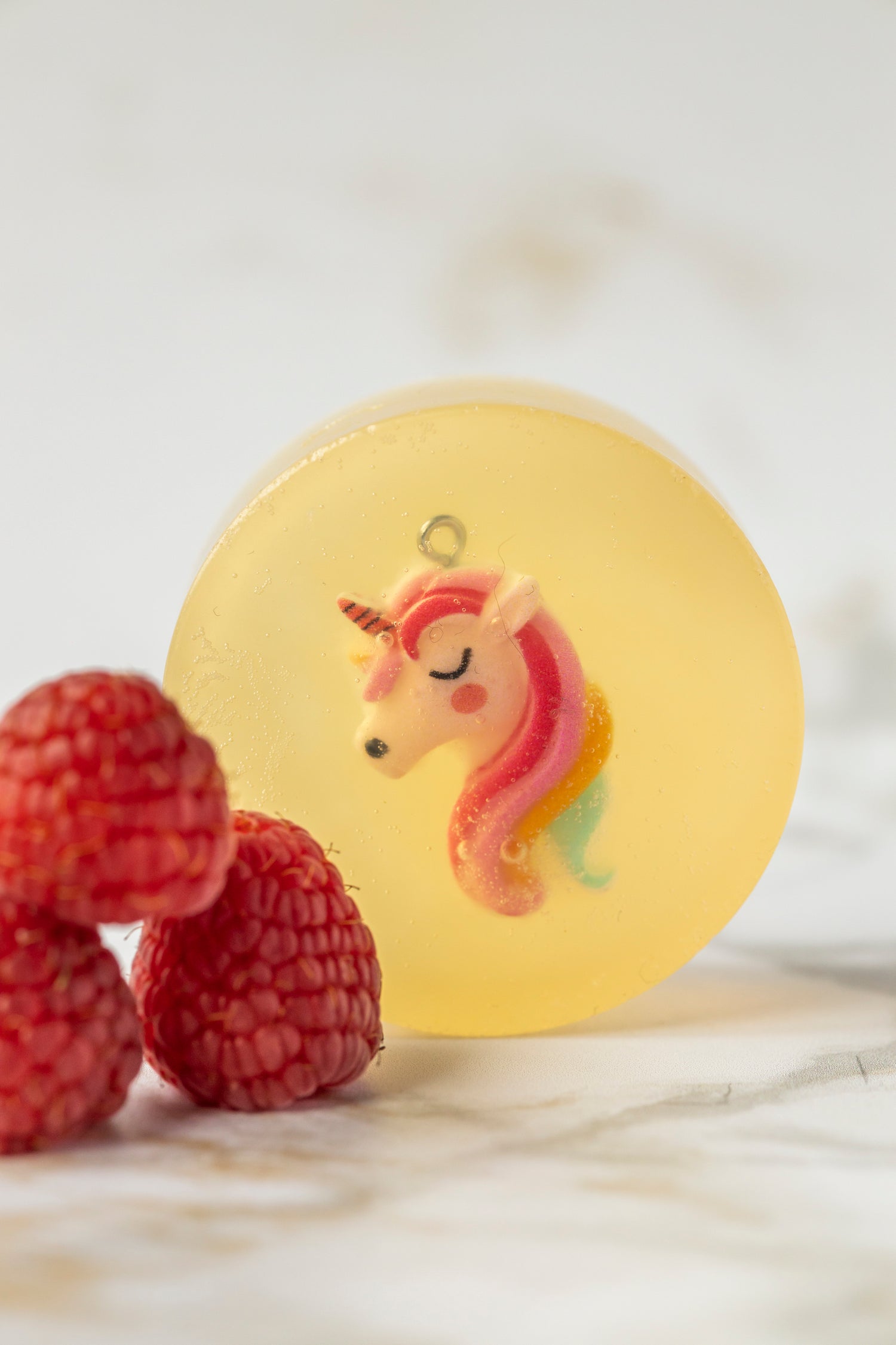 Savon ludique naturel artisanal fait main à Lyon