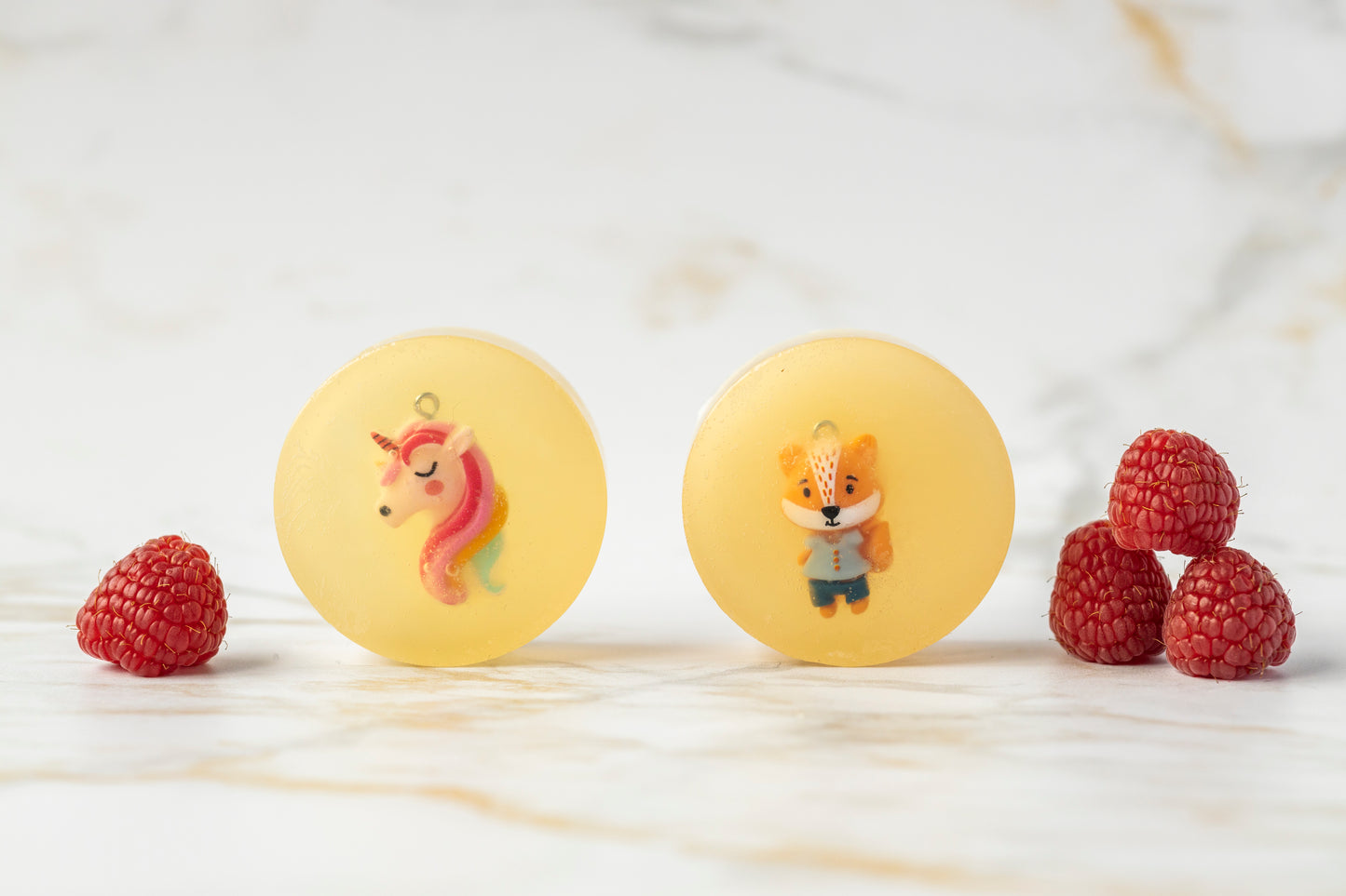 Savon solide ludique naturel fait main à Lyon par Seed Forever